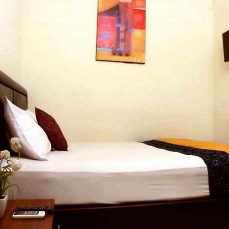 Bantal Guling Trans Hotel Бандунг Екстериор снимка