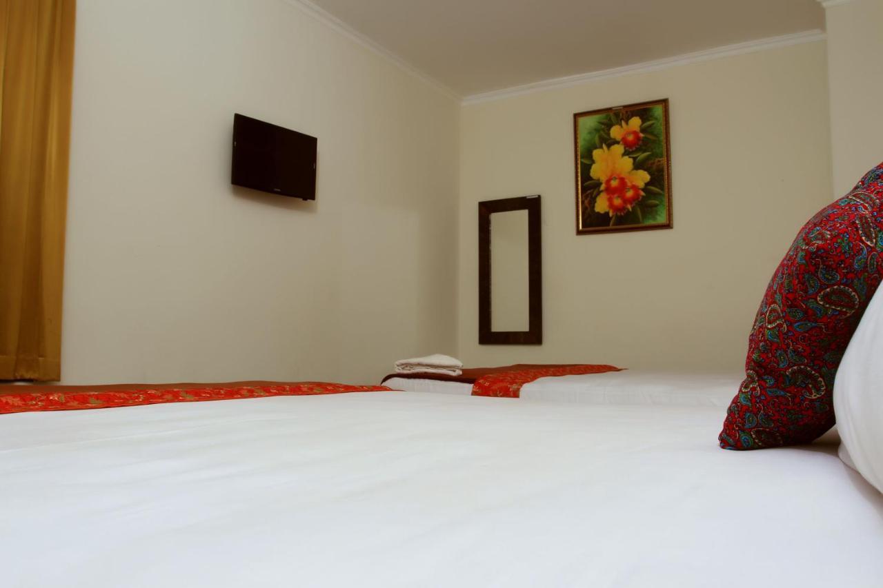 Bantal Guling Trans Hotel Бандунг Екстериор снимка