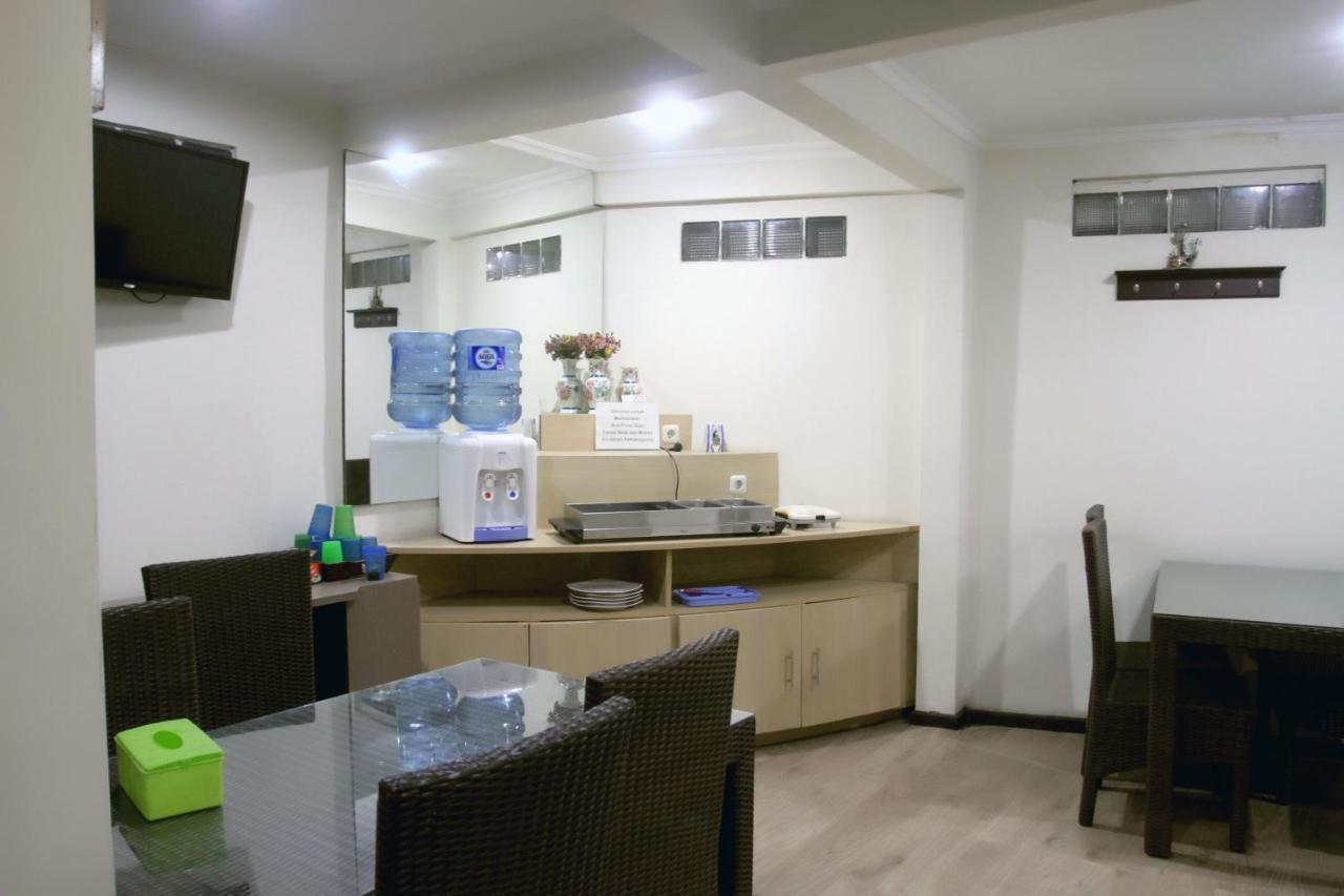 Bantal Guling Trans Hotel Бандунг Екстериор снимка