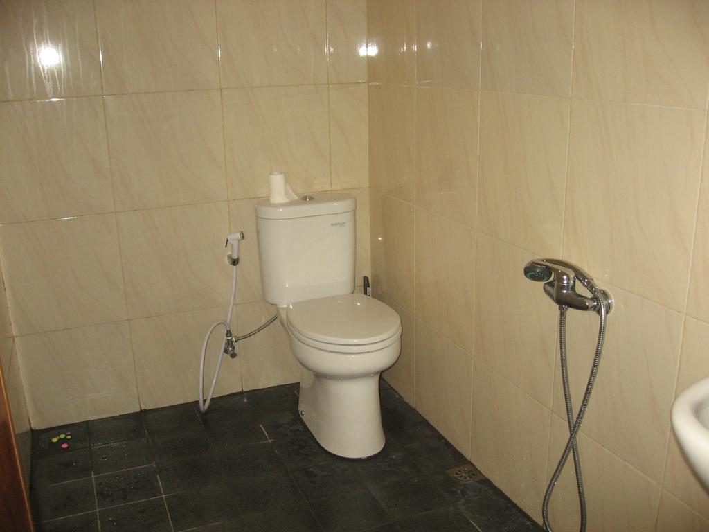 Bantal Guling Trans Hotel Бандунг Стая снимка