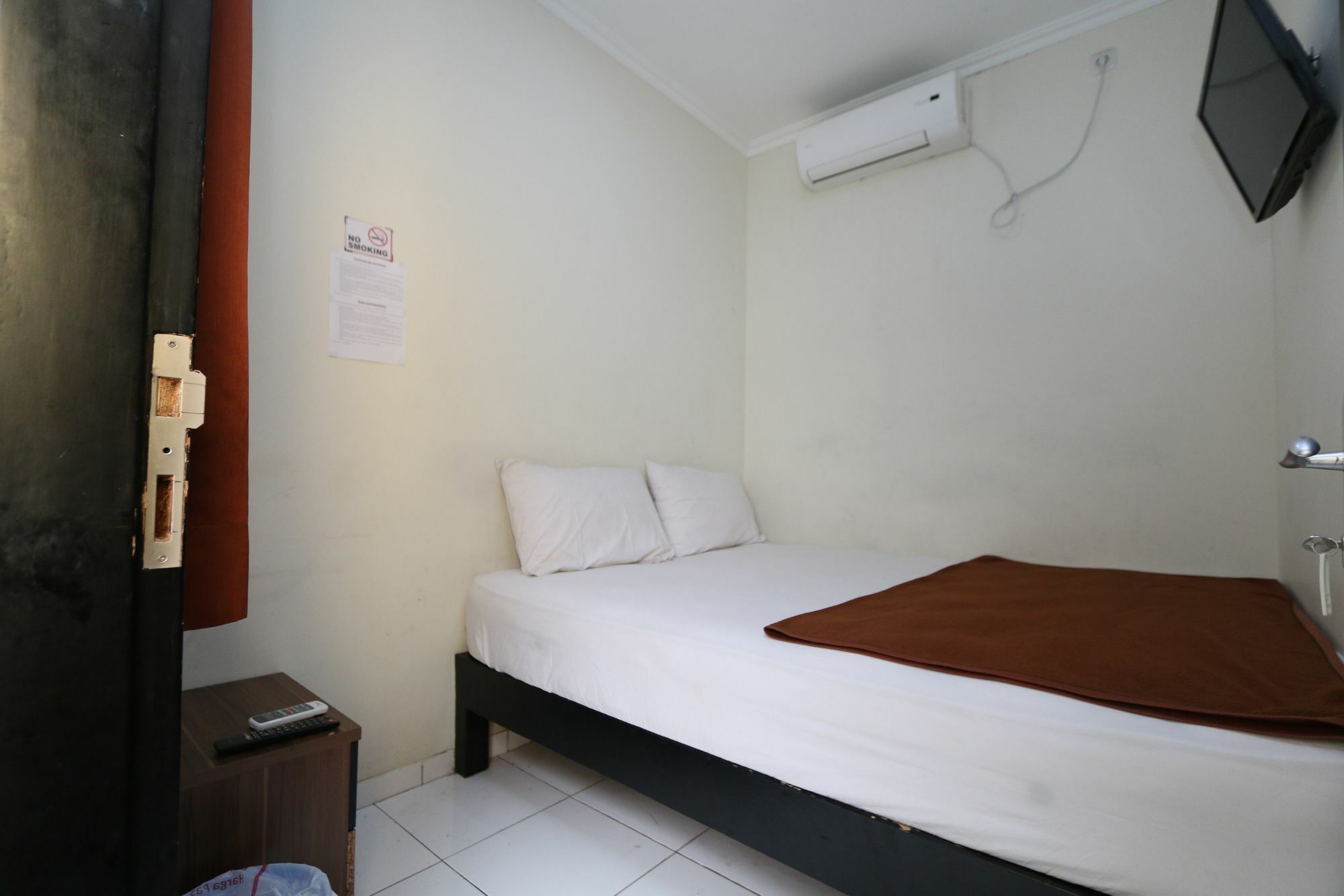 Bantal Guling Trans Hotel Бандунг Екстериор снимка